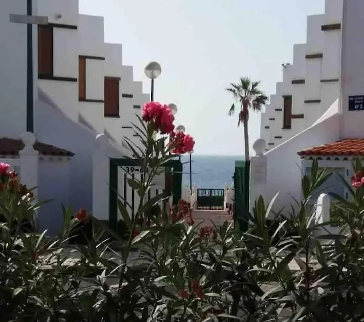 Atlantic View.Apartment.3 Pools. Terraces. Wifi Arona  0*, Arona (Tenerife) Spain